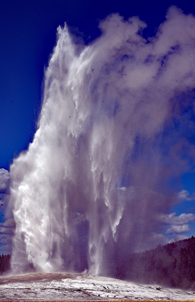 Grand Prismatic Spring & Old Faithful dsc 5520 1