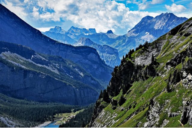 The Oeschinen-Doldenhorn-Grat, right: The Bire dsc 3553 1