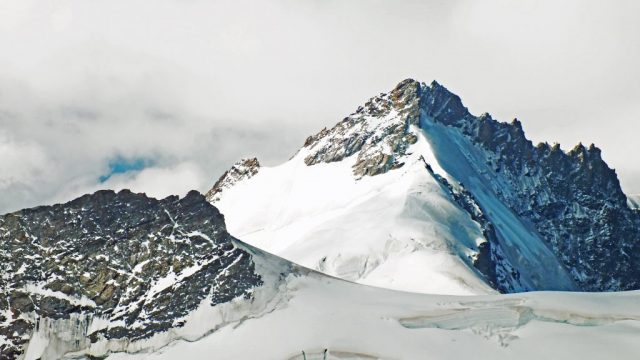 Gezackter Grat wie ein Sägeblatt dscf0224 1