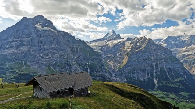 gx010877 2 schreckhorn u. wetterhorn