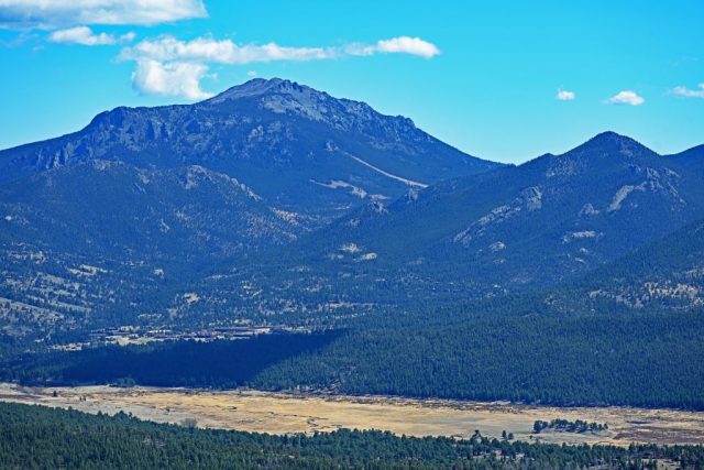 Die Twin Sister Peaks und der Fall River dsc 7416