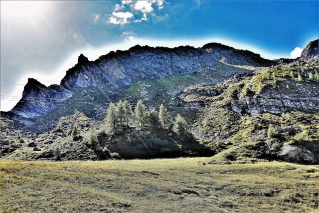 Felsgrat der Cima di Filo über dem Tremorgio-Becken dsc 3725