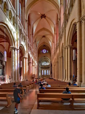 kathedrale gotisches hauptschiff