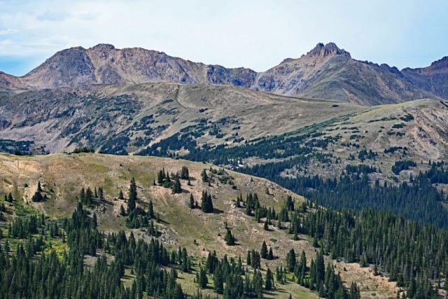 Das weite Kar des Professor Valley vom Loveland Pass nz7 9128