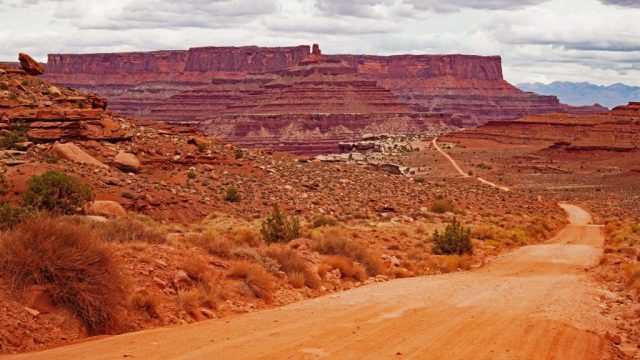 Blick auf den Dead Horse Point Mesa vom Shafer Trail dsc08787
