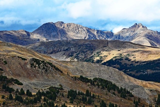 Majestätische Gipfelketten am Loveland Pass nz7 9605